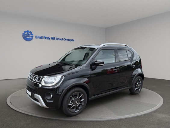First vehicle image