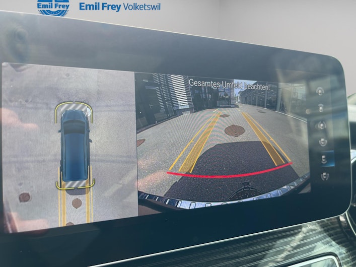 Vehicle image MERCEDES-BENZ EQV 300