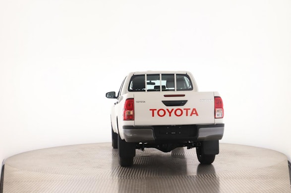 Toyota Hilux Double Cab.-Pick-up 2.4 D-4D 150 Comfort 4