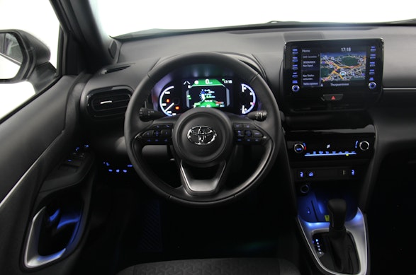 Toyota Yaris Cross 1.5 VVT-i HSD Trend AWD-i 5