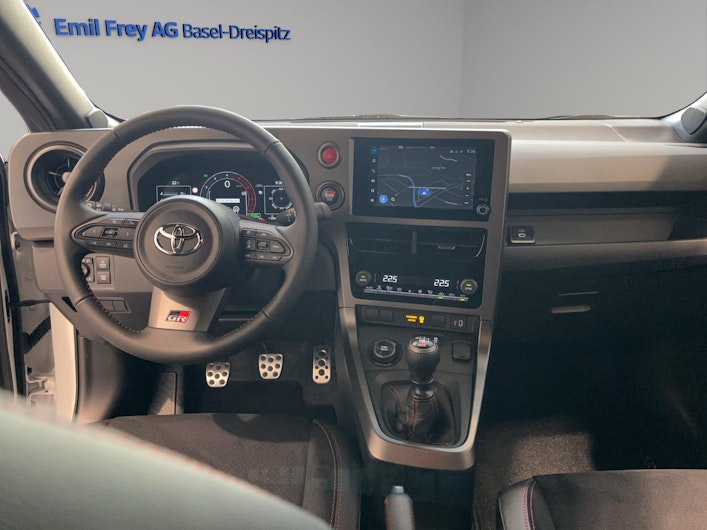 Vehicle image TOYOTA GR YARIS