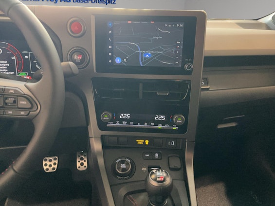 Vehicle image 5 Vehicle image 5