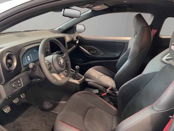 Vehicle image TOYOTA GR YARIS