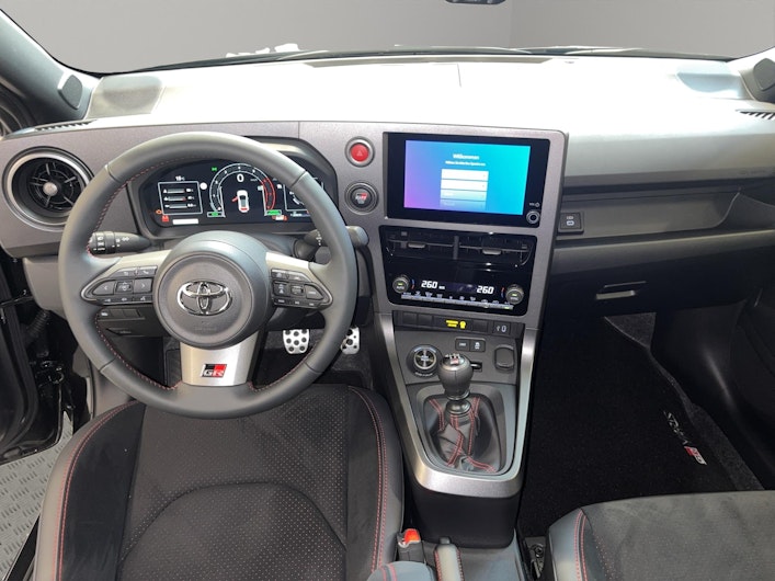 Vehicle image TOYOTA GR YARIS