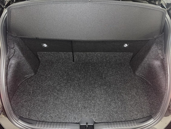 Vehicle image 8 Vehicle image 8