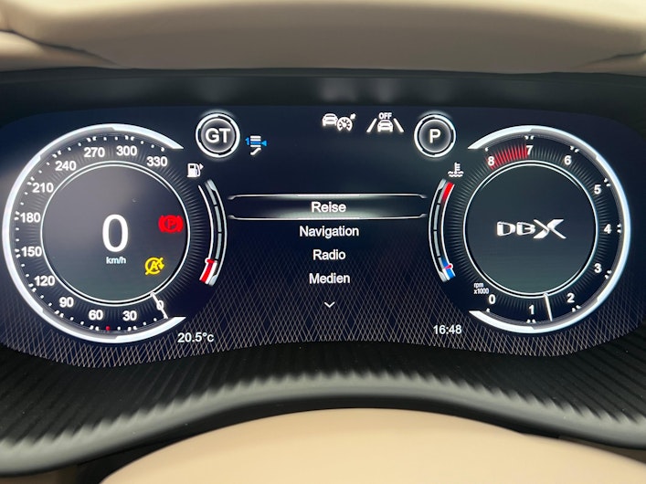 Vehicle image ASTON MARTIN DBX