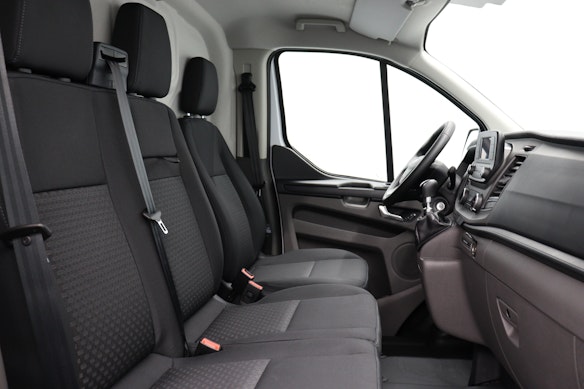 FORD Transit C Van 320 L1 2.0 TDCi 130 Trend 12