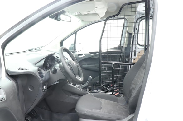 FORD Transit Courier Van 1.0 EcoB Trend 9