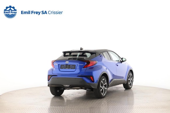 TOYOTA C-HR 2.0 VVTi HSD Trend 3