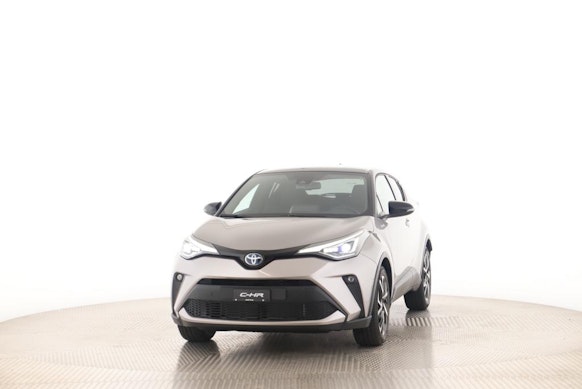 TOYOTA C-HR 2.0 VVTi HSD Trend 15