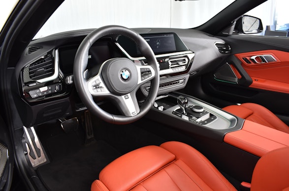 BMW Z4 M40i 8