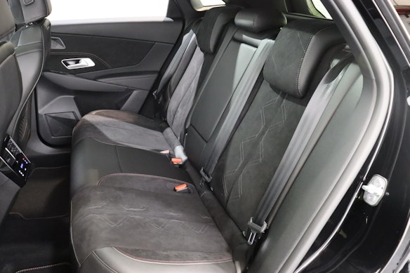 DS AUTOMOBILES DS7 1.6 E-Tense Performance Line+ 4x4 6