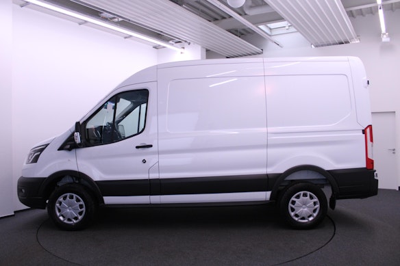 FORD E-Transit Van 350 L2H2 68kWh Trend 1