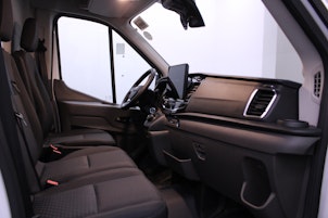 Vehicle image FORD E-Transit Van 350 L2H2 68kWh Trend