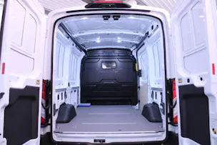 Ford E-Transit Van 350 L2H2 67kWh Trend
