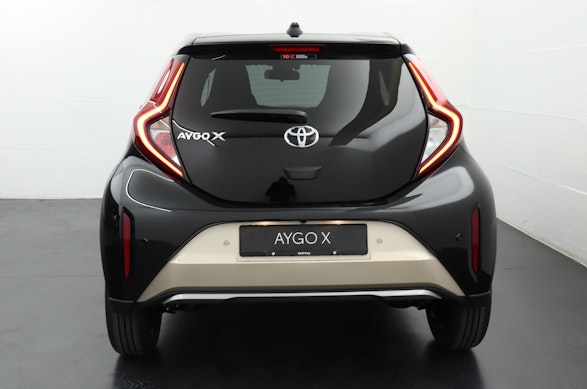 Toyota Aygo X 1.0 VVT-i Style 10