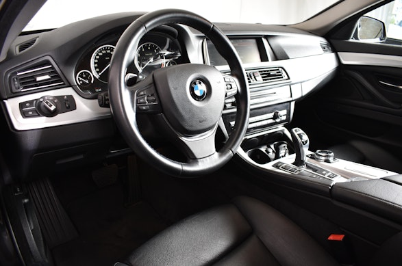 BMW 528i xDrive SAG Touring 7