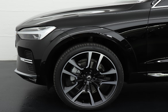 VOLVO XC60 2.0 B5 MH Ultimate Bright AWD 14