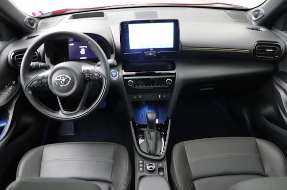Toyota Yaris Cross 1.5 VVT-i HSD Premiere Edition AWD-i 8