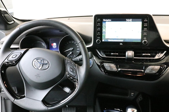 Toyota C-HR 2.0 VVTi HSD Premium 4