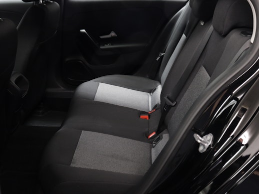 MERCEDES-BENZ A 200 8