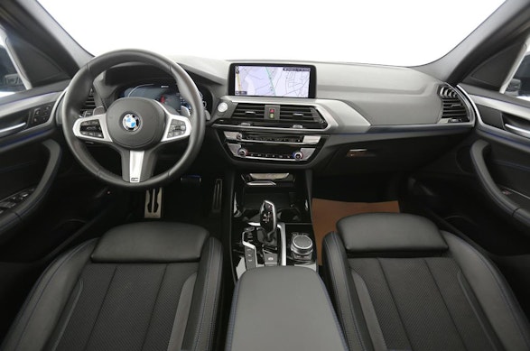 BMW X3 30e xDrive 4