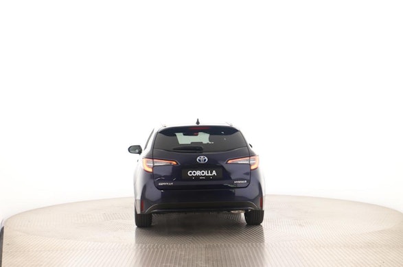 Toyota Corolla Touring Sports 2.0 HSD Trend 8
