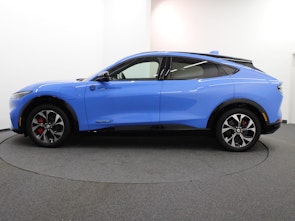 Vehicle image FORD Mustang Mach-E Extended AWD