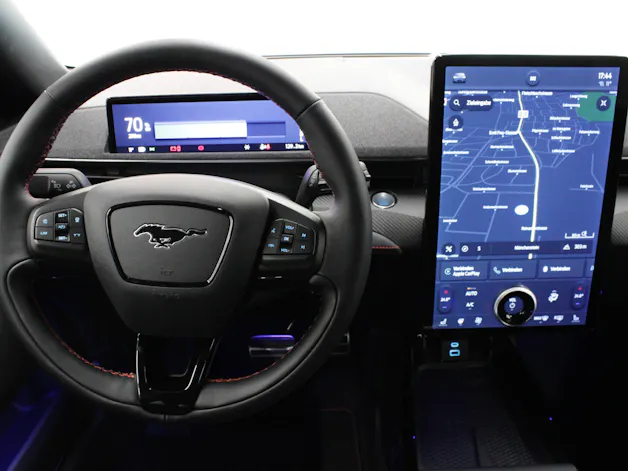 Ford Mustang Mach-E  / gratis Winterräder