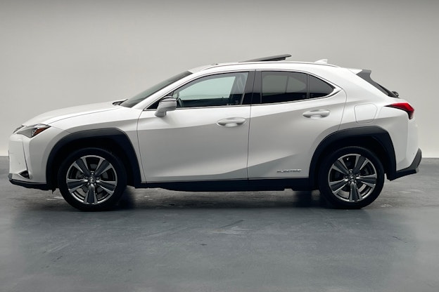 Vehicle image 12 Vehicle image 12