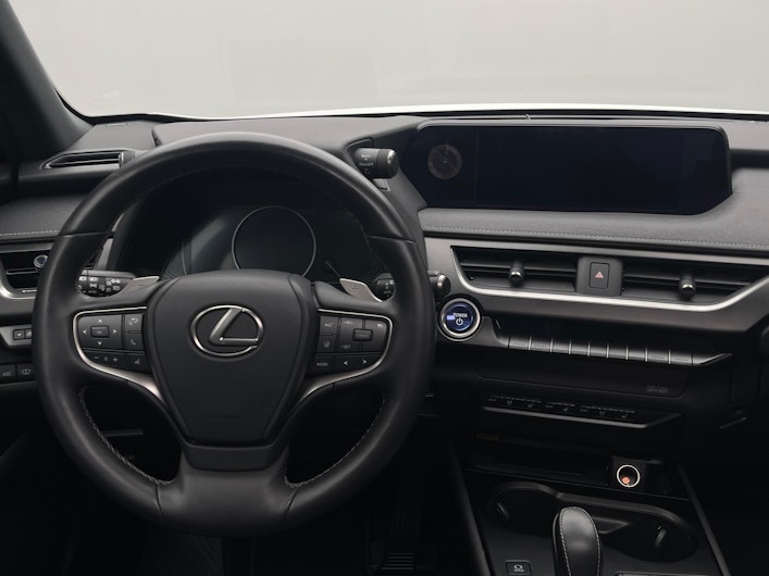 Vehicle image LEXUS UX