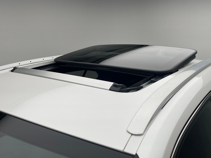 Vehicle image LEXUS UX