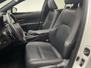 Vehicle image LEXUS UX 300e Excellence