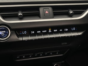 Vehicle image LEXUS UX 300e Excellence