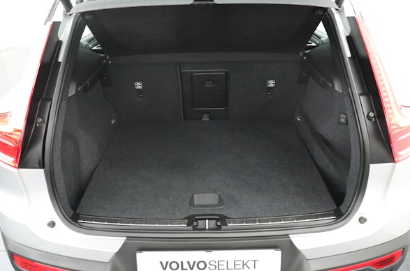 VOLVO XC40 2.0 T5 R-Design AWD 10