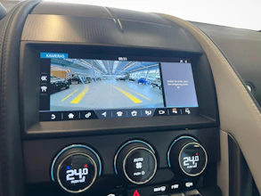https://vehicle.imgix.net/288183/5b4d9dd0-be07-49ed-9eba-401c4656c13d.jpg