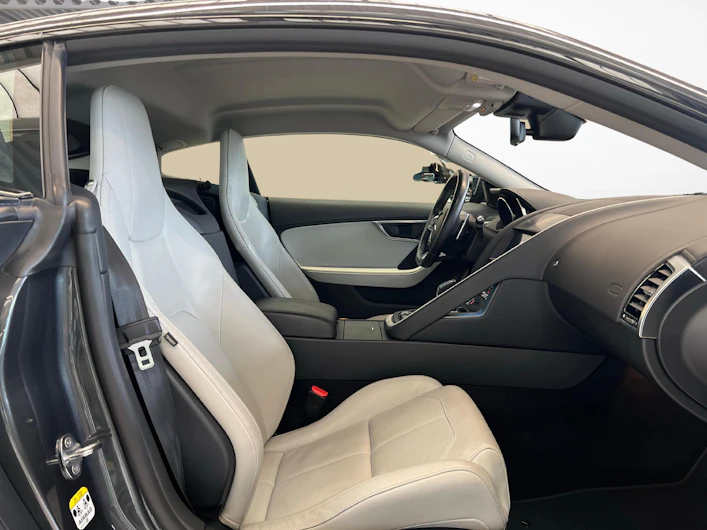 Fahrzeugbild JAGUAR F-TYPE