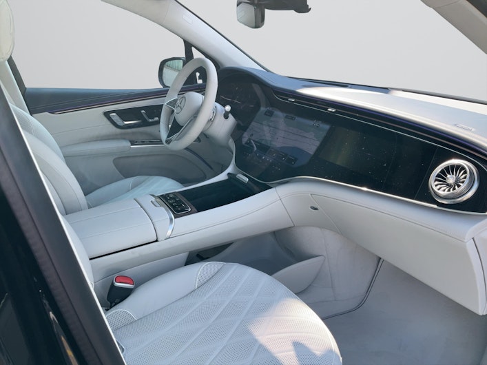 Vehicle image MERCEDES-BENZ EQS 450