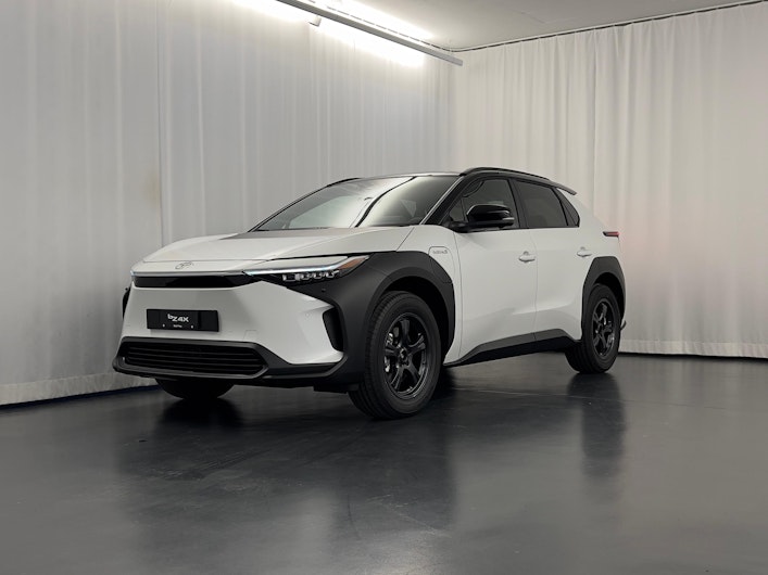 Vehicle image TOYOTA BZ4X