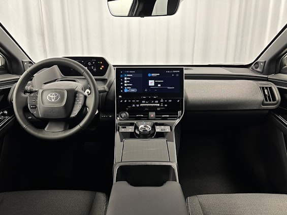 Vehicle image 10 Vehicle image 10