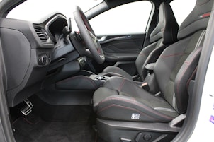 Vehicle image FORD Focus Station Wagon 2.3 EcoB ST X