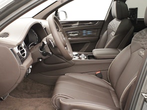 Vehicle image BENTLEY Bentayga 4.0 V8 EWB Azure