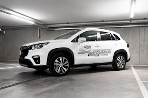 SUZUKI S-Cross 1.5 Compact Top Hybrid 4x4