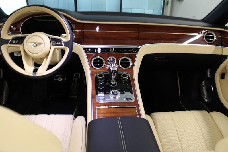 Vehicle image BENTLEY CONTINENTAL