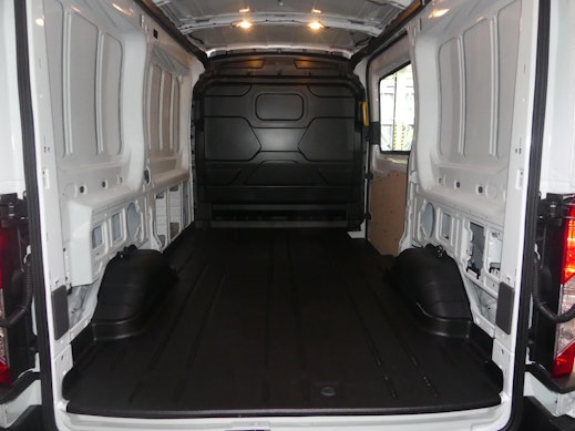 FORD E-Transit Van 390 L3H2 67kWh Trend 10