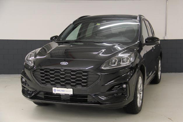 Ford Kuga: il Suv ibrido in promozione a novembre