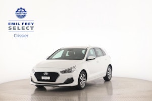 HYUNDAI i30 1.6 CRDi Amplia