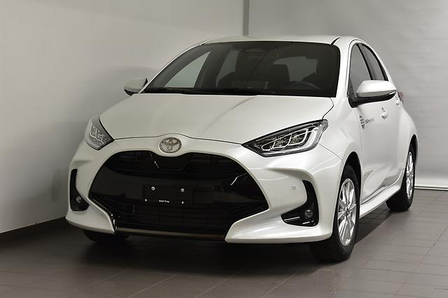 TOYOTA Yaris 1.5 VVT-i HSD Premium: Jetzt Probefahrt buchen!