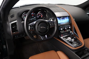 Vehicle image JAGUAR F-Type Coupé 3.0 V6 R-Dynamic