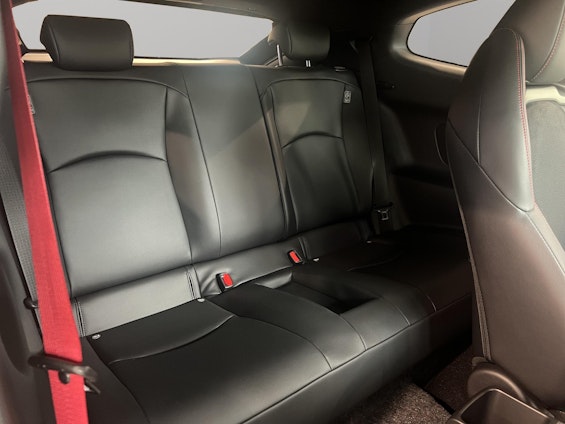 Vehicle image 10 Vehicle image 10